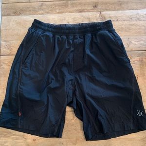 Rhône Mako Lined 9” short